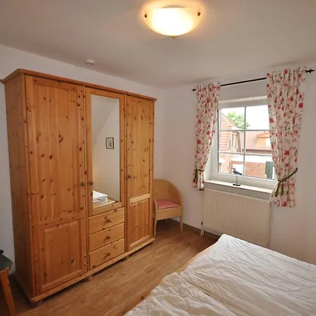 Nr 70 - Im Gartenland Casa de Férias Carolinensiel